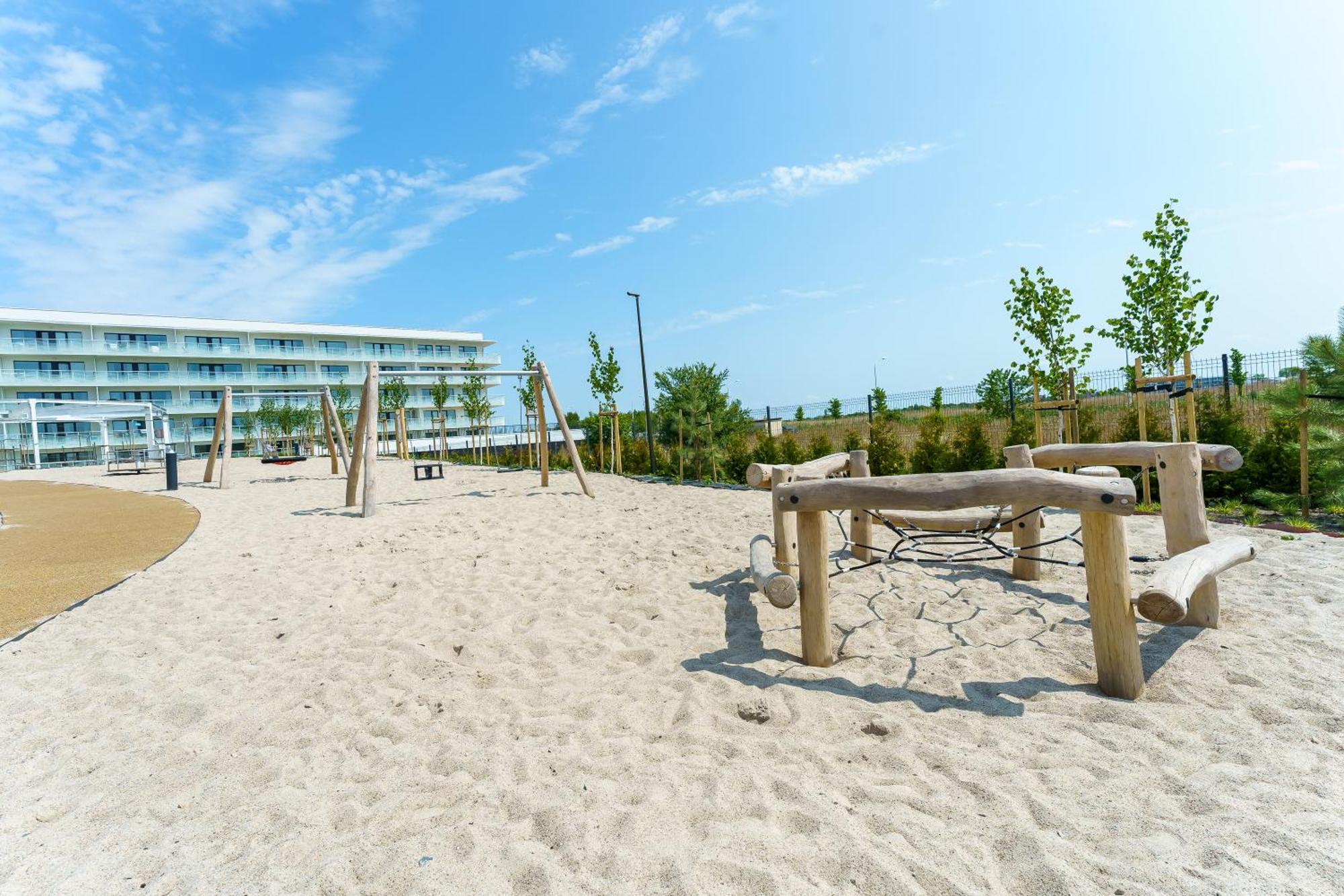 Polanki Aqua Apartamenty Z Basenem I Wellness Idealne Dla Rodzin Колобжег Экстерьер фото